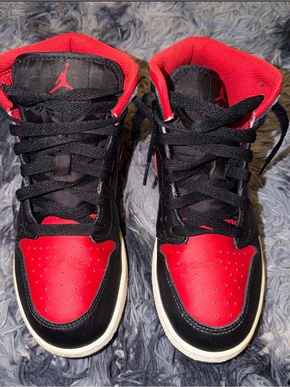 Jordan Kids High-Top Sneakers in Black and Red